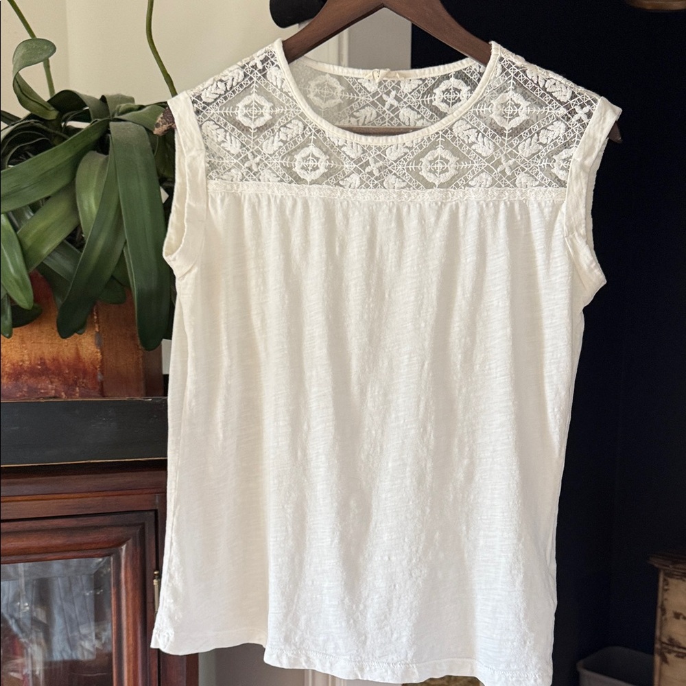 Tribal White Lace Detail Blouse